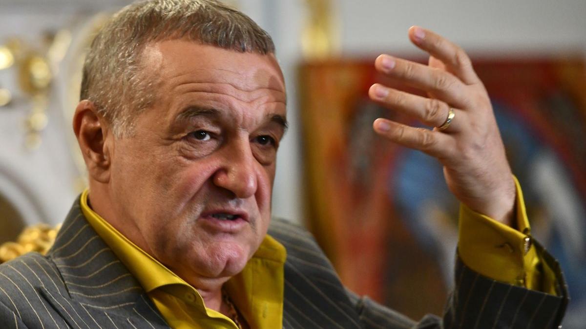 Gigi Becali a fost implicat într-un accident rutier