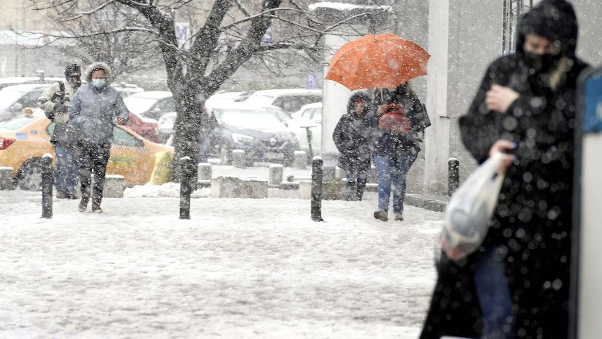 Vremea se schimbă radical în România. Valul polar se extinde, iar weekendul aduce temperaturi extreme