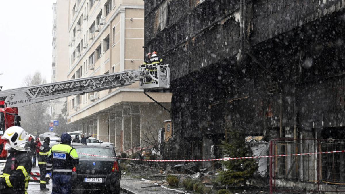 incendiu bloc Constanta