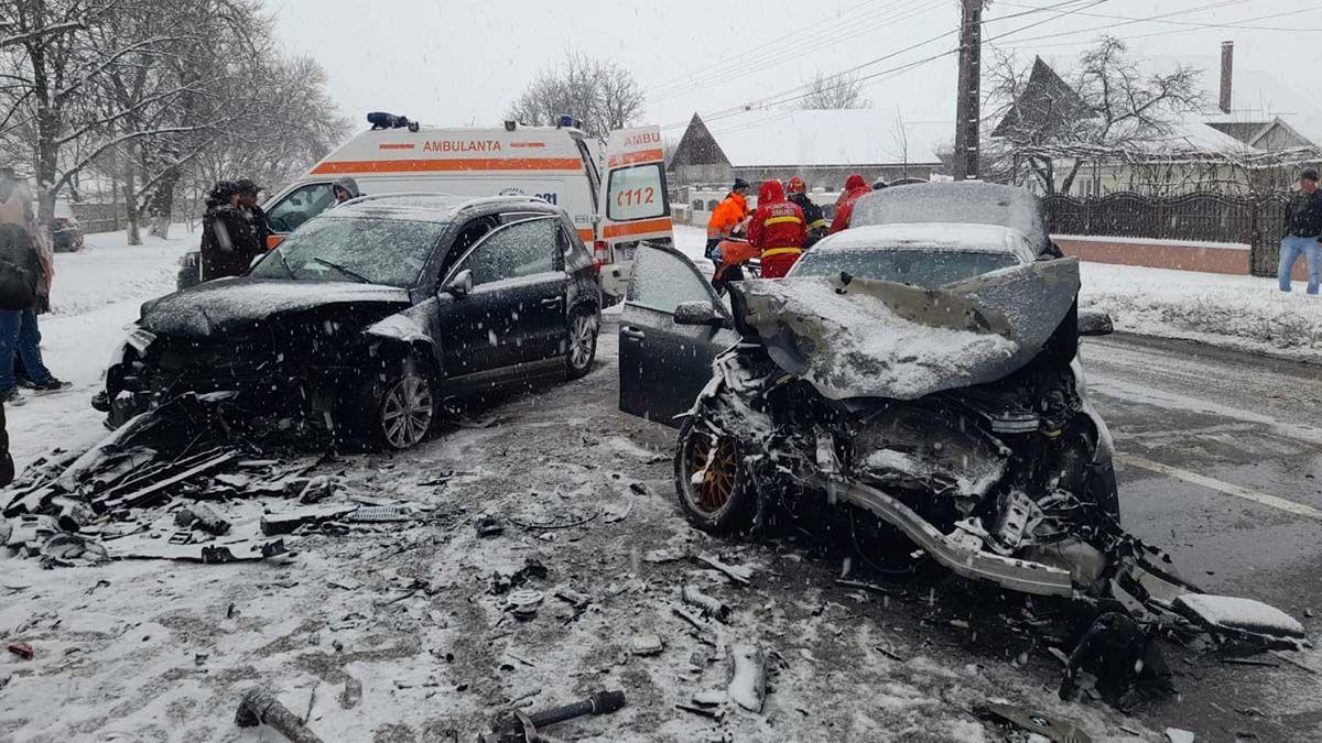 Accident grav în judeţul Iaşi. Patru oameni au fost răniţi