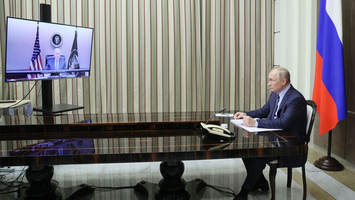 Biden Putin videoconferinta