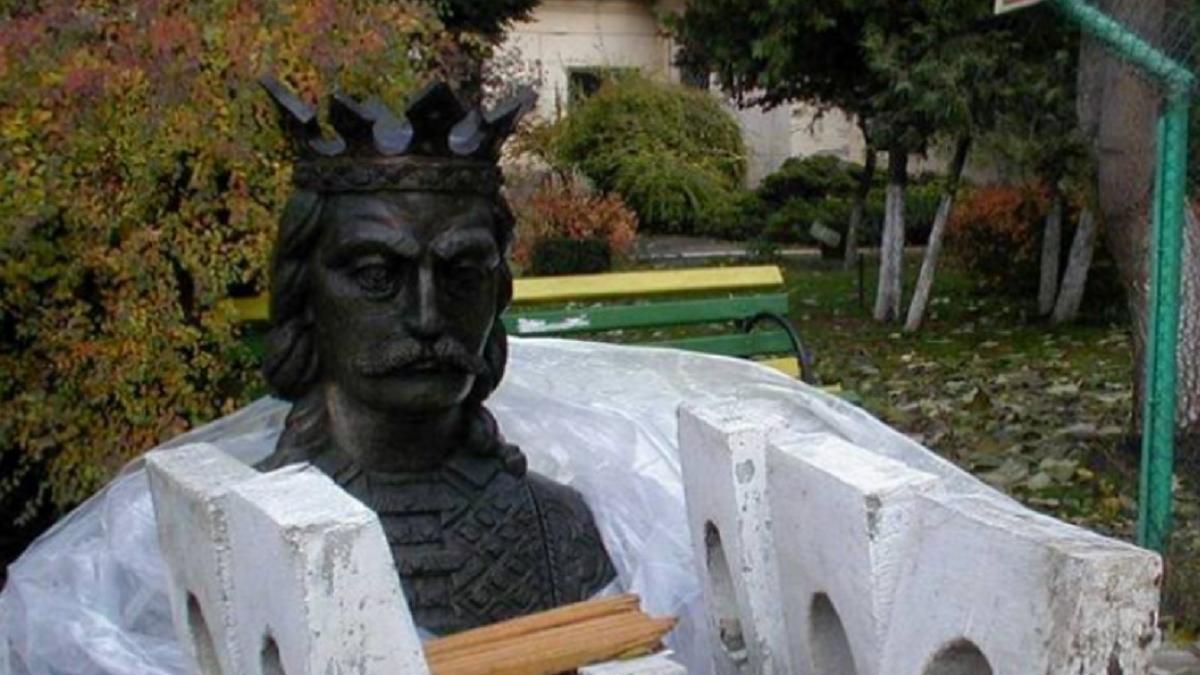 statuie Stefan cel Mare