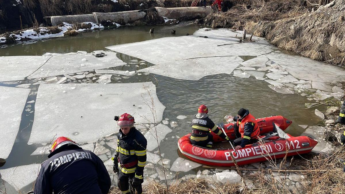 accident masina apa liteni moara suceava 8 februarie 2022