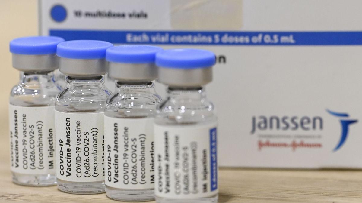 Johnson & Johnson întrerupe producția vaccinului Covid-19. Compania a închis discret fabrica