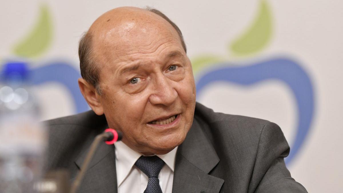 traian basescu