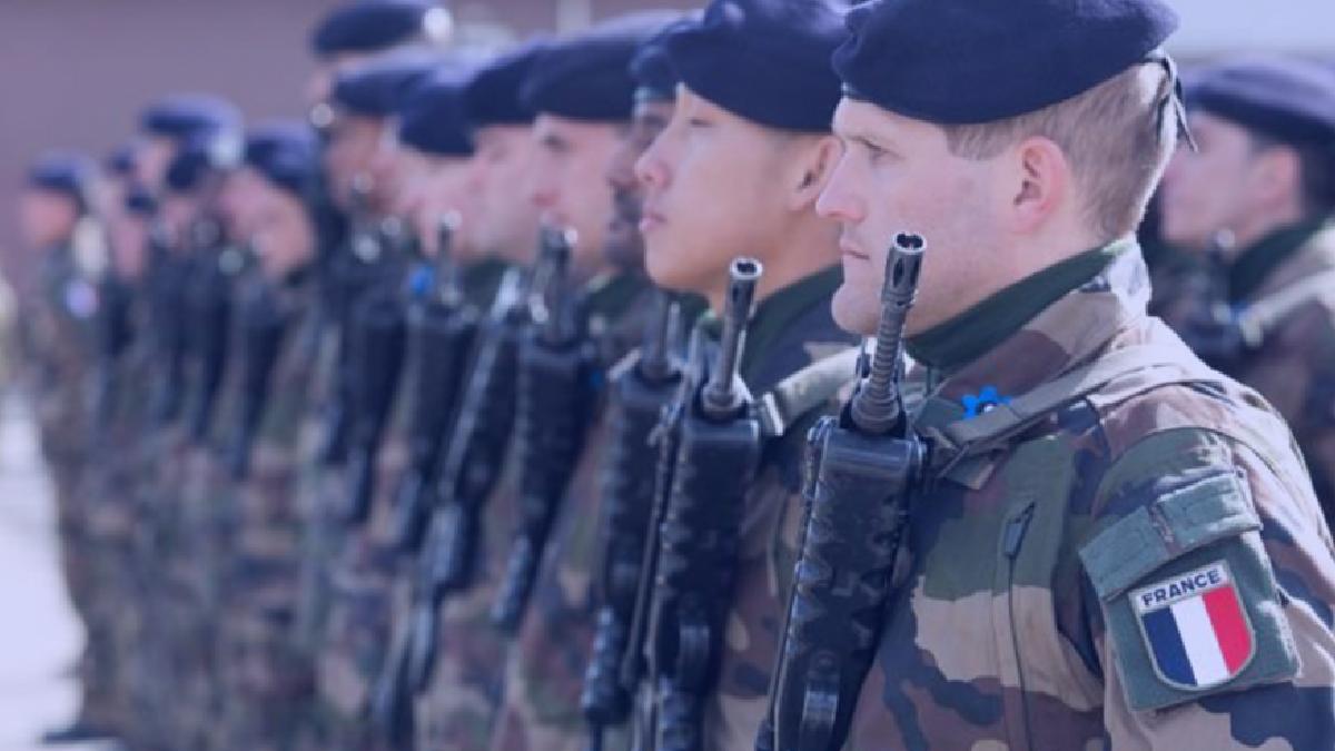 Un militar francez din forţa NATO s-a împușcat în timpul exercițiilor la Iaşi