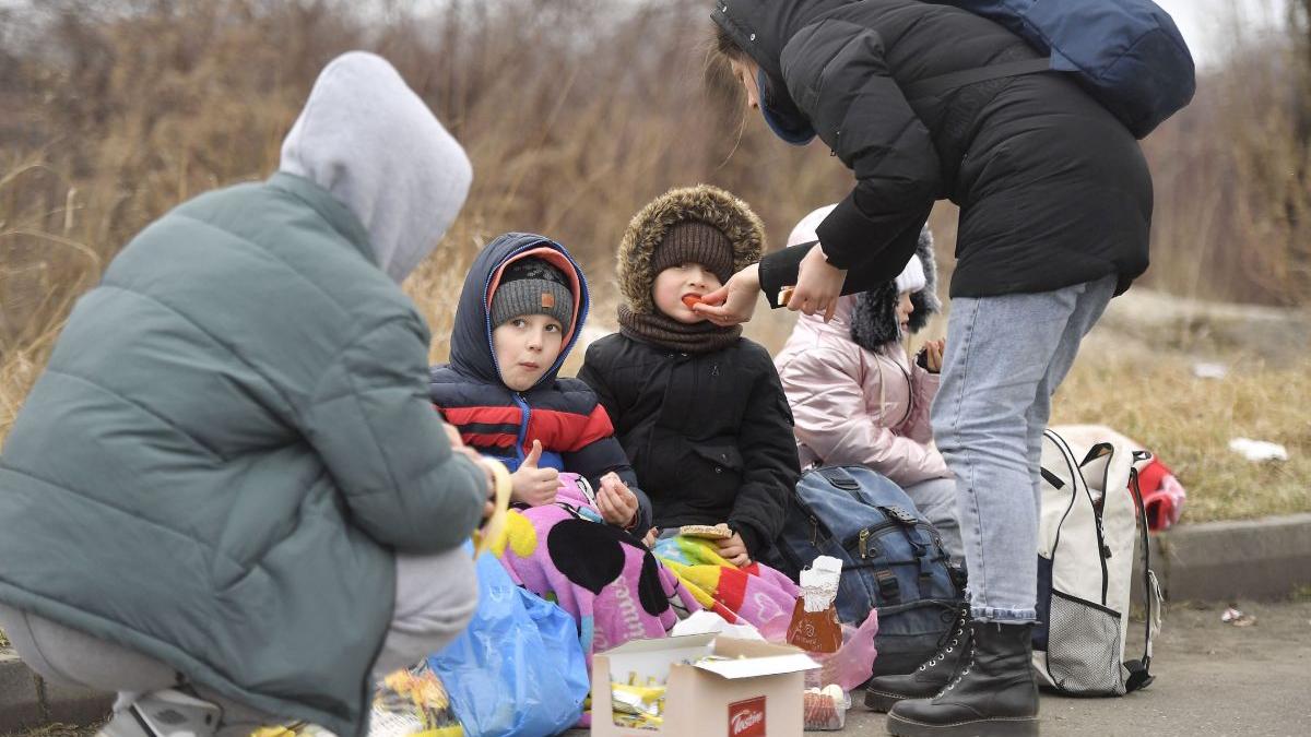 cum ajutam refugiati ucraineni platforme donatii