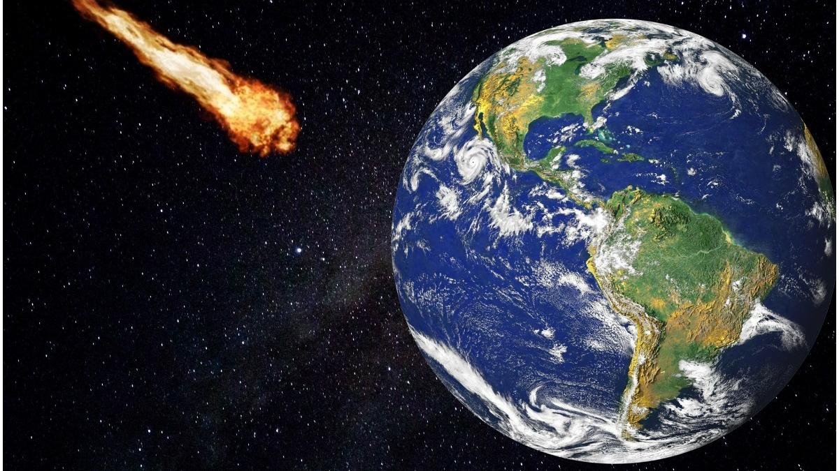 asteroid apropiere P?m?nt