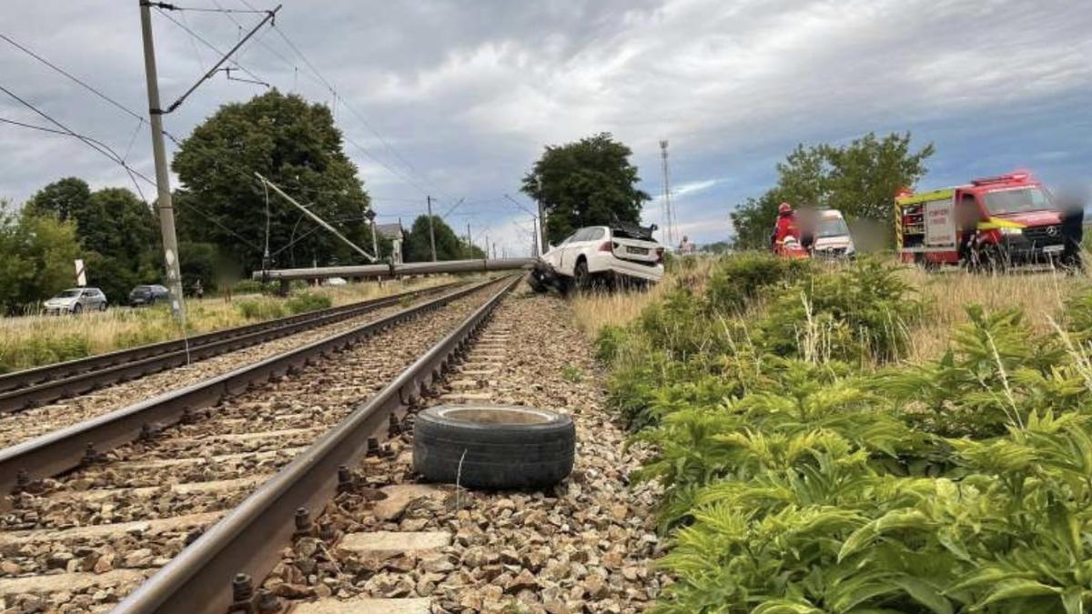 trafic feroviar oprit veresti suceava 13 iulie 2022