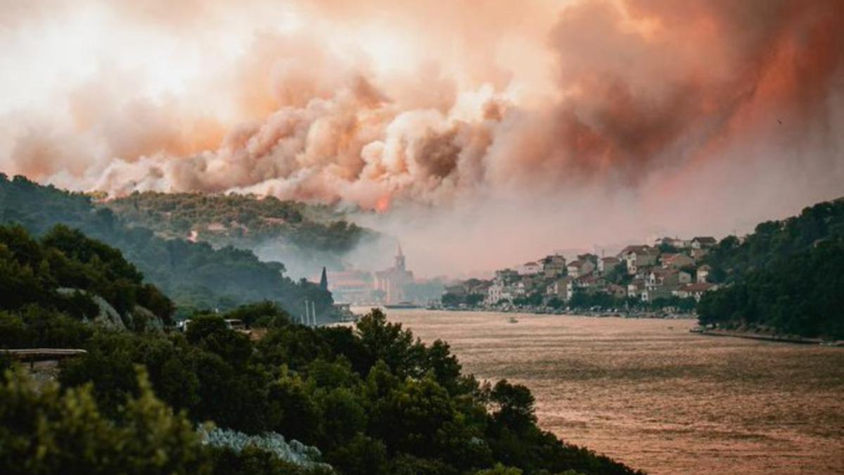 incendiu Croatia