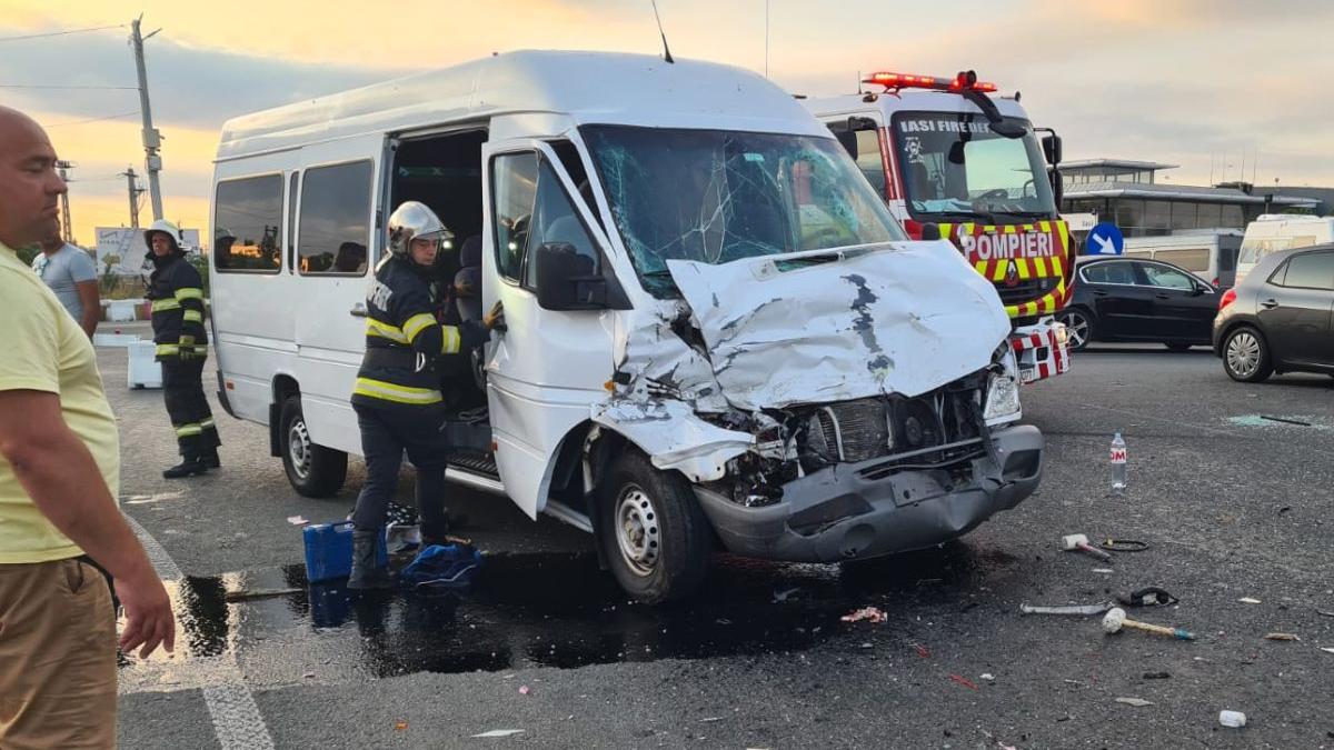 accident microbuz letcani iasi 4 august 2022