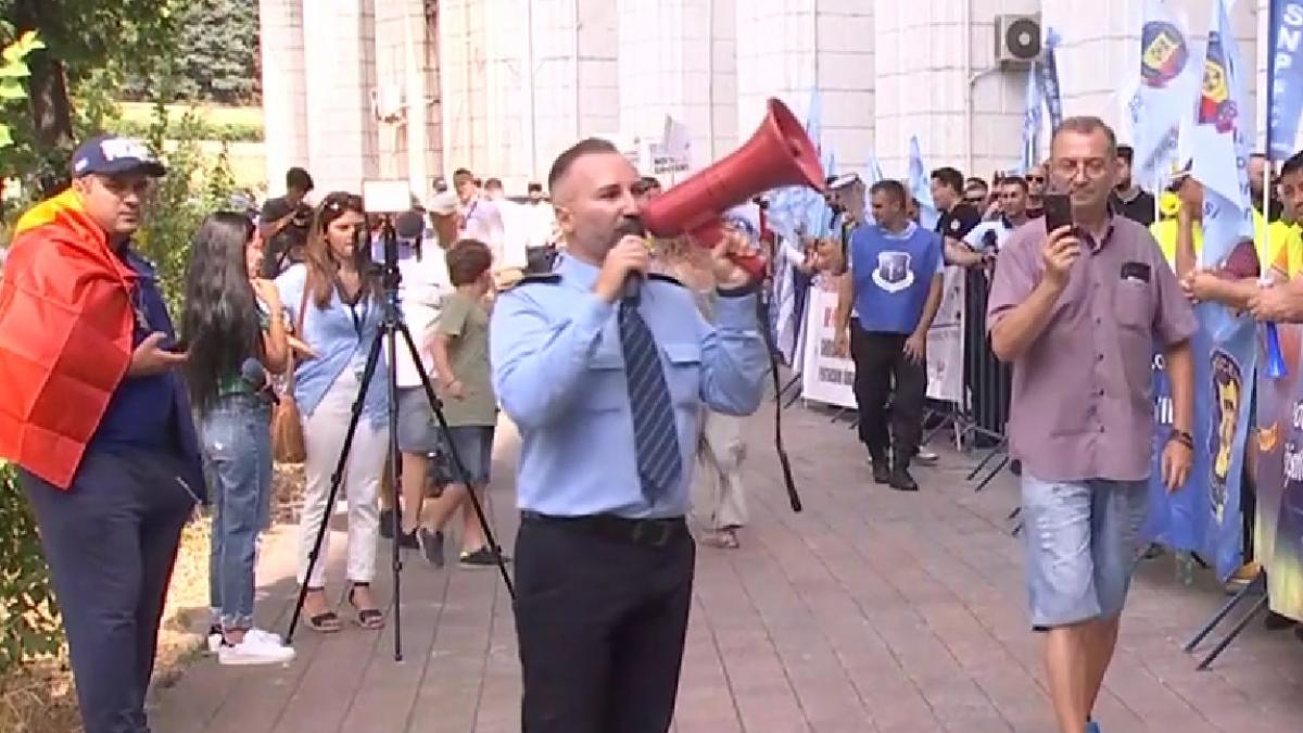 protest politisti