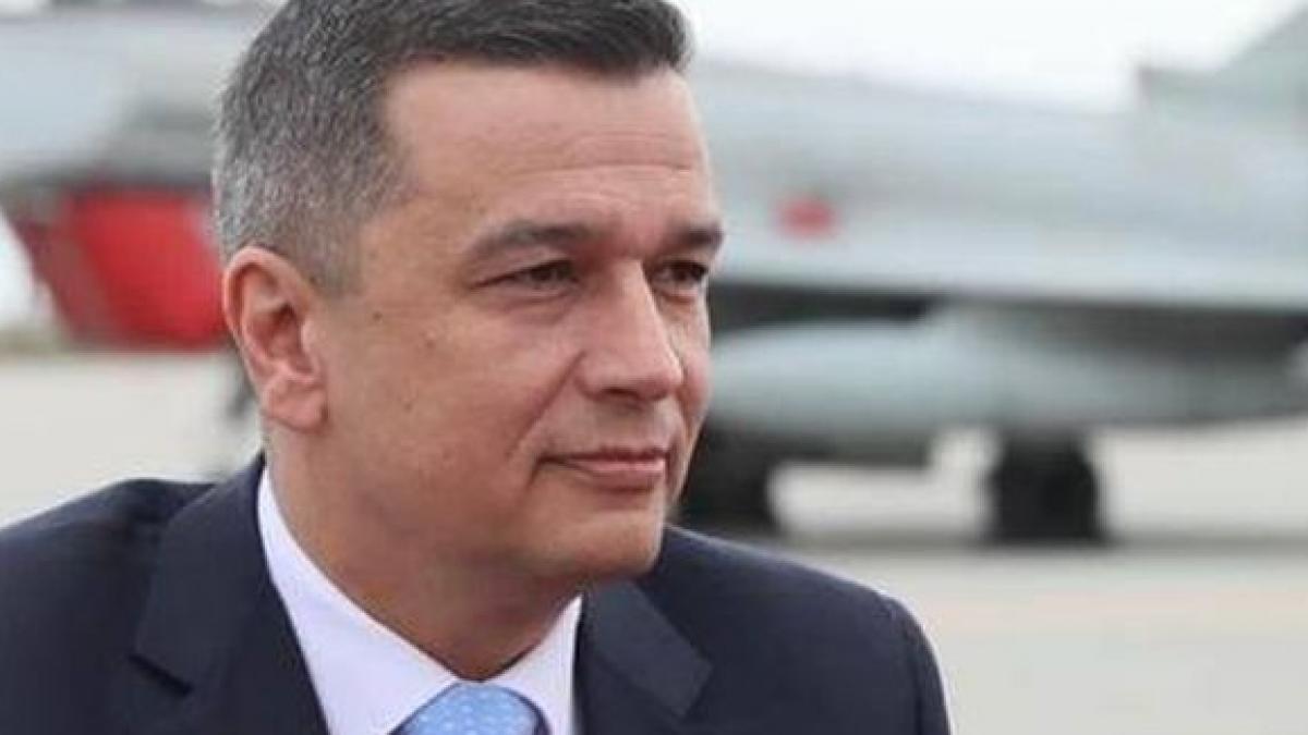 Ministrul Transporturilor, despre situaţia cu Blue Air: "Ministerul Mediului a aplicat legea. Românii vor fi aduşi acasă cu TAROM"