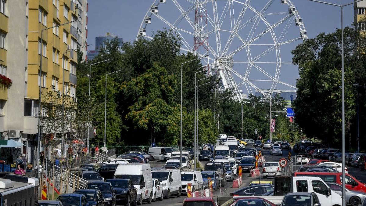 proiect masini zgomotoase bucuresti