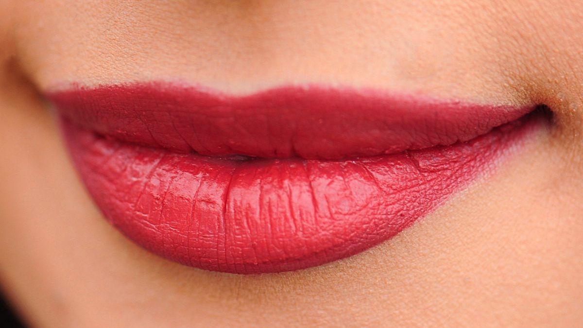 lips-g91272b168_1920