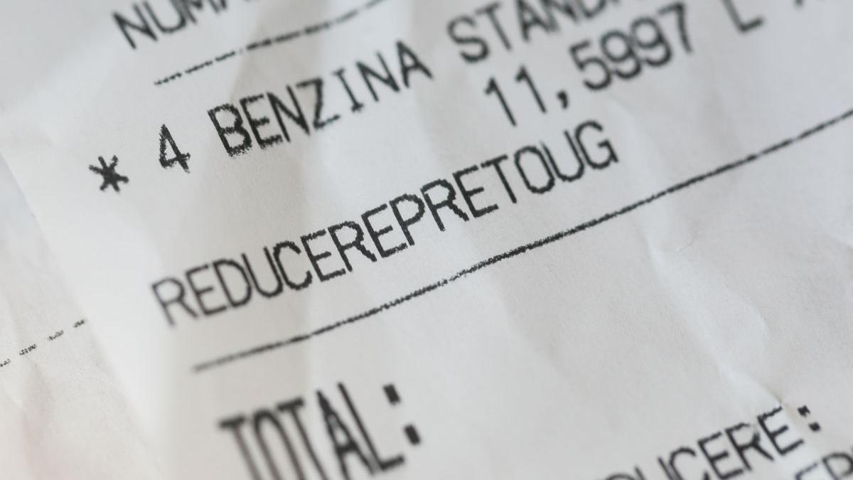 pret benzina motorina