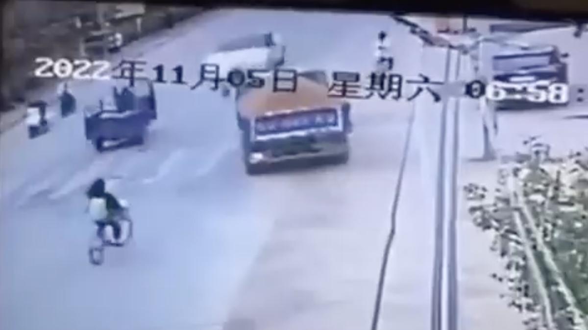 tesla accident china