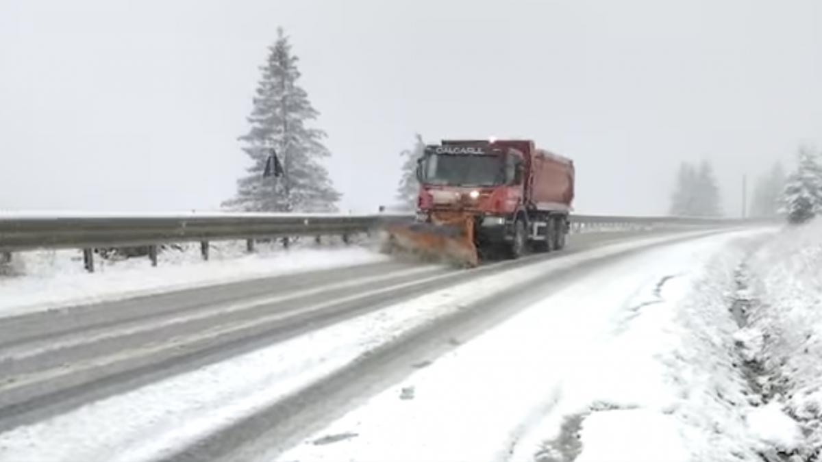 ninge romania utilaje actioneaza deszapezire