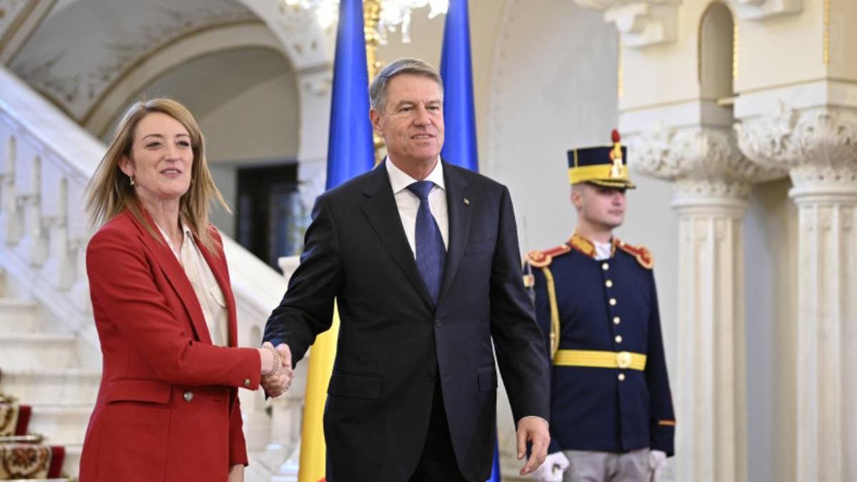 Klaus iohannis  Roberta Metsola