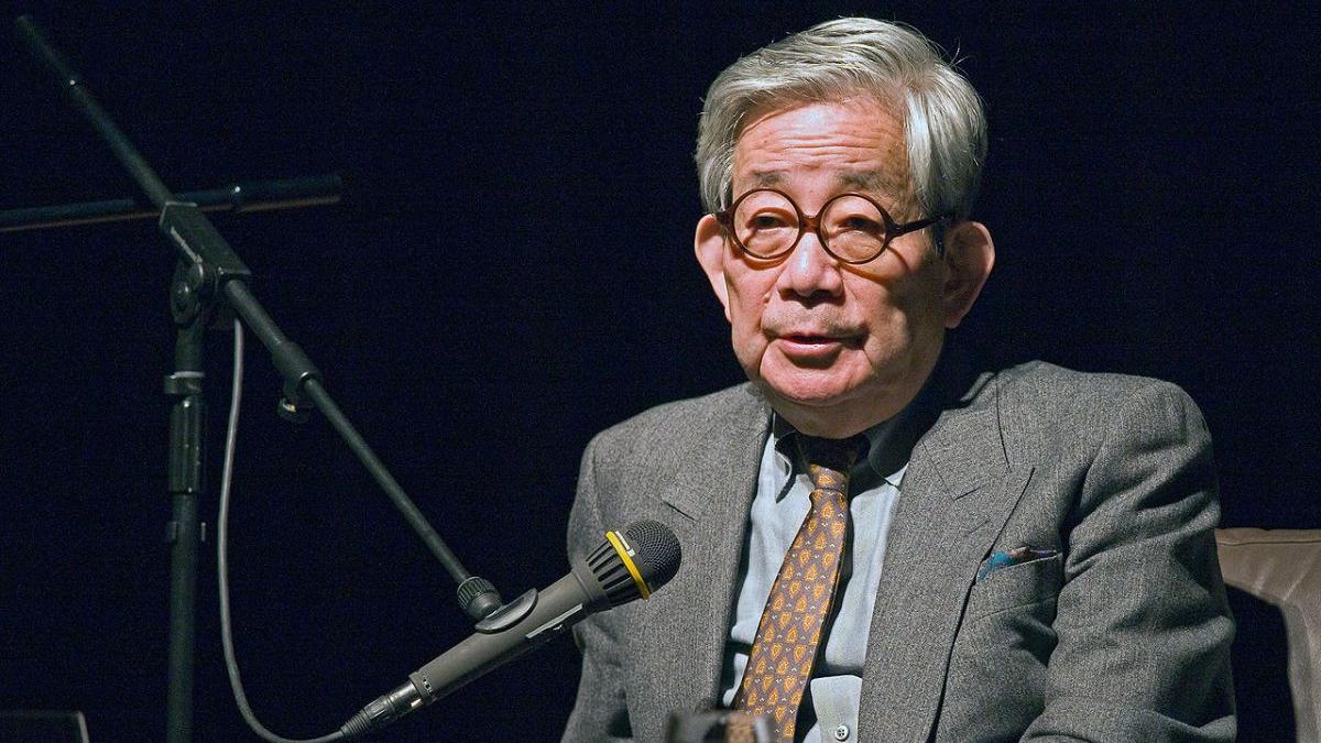 Kenzaburo Oe