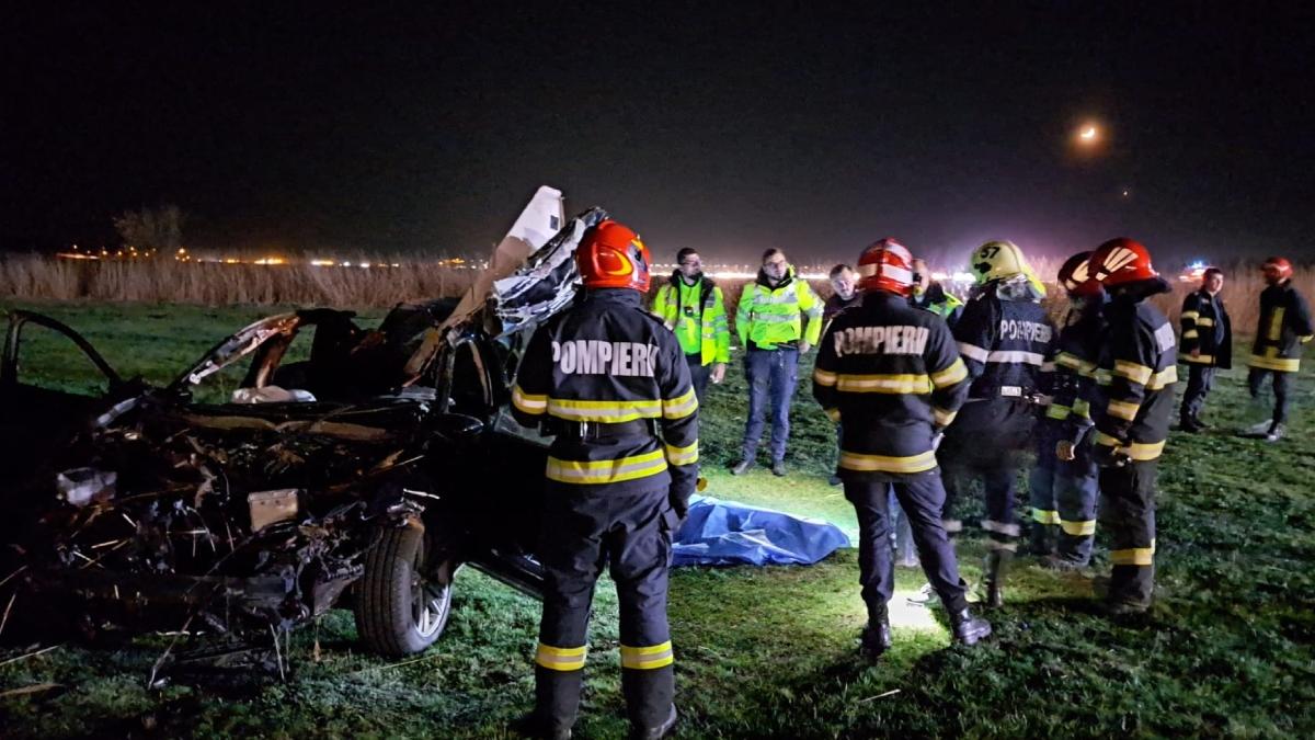 accident mortal podu iloaiei doua masini caruta o persoana decedata judetul iasi