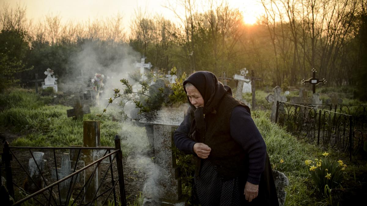 ce se da de pomana buna vestire alimente care se impart astazi 25 martie