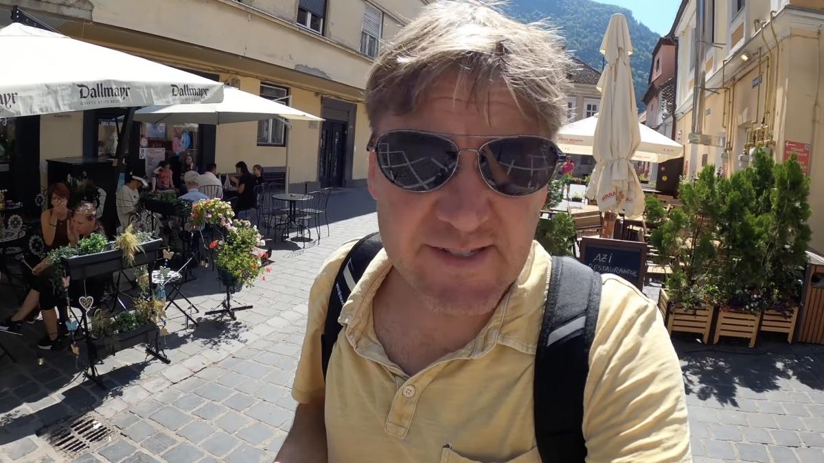 vlogger american brasov