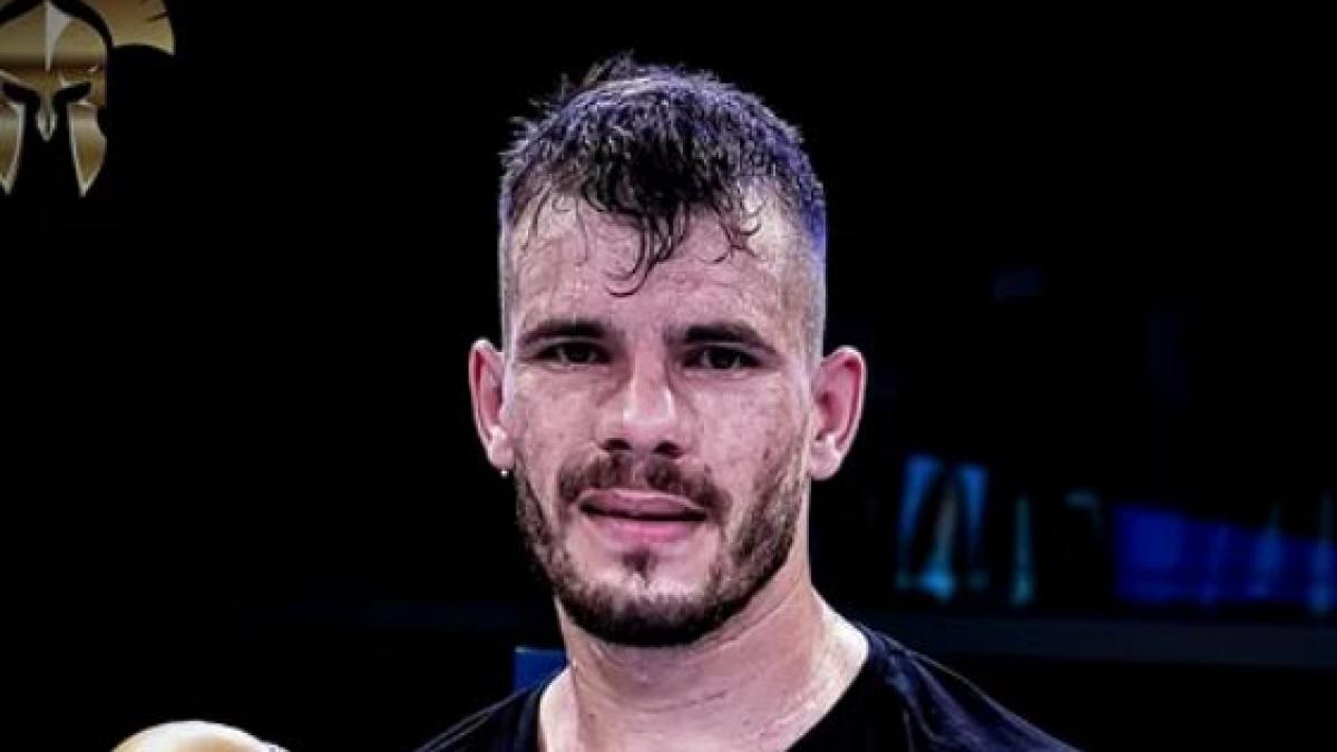 El este Marian "The Terror" Lăpușneanu, românul campion mondial la K1