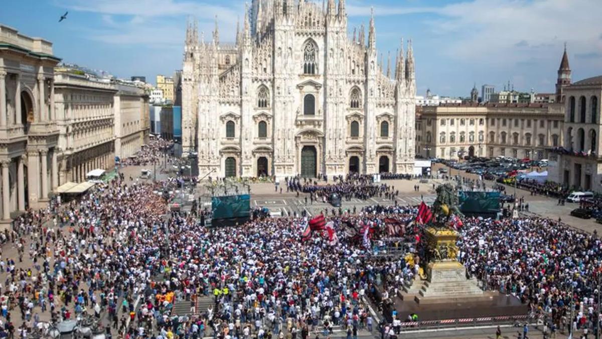 romanaca 21 de ani arestata milano funeralii silvio berlusconi