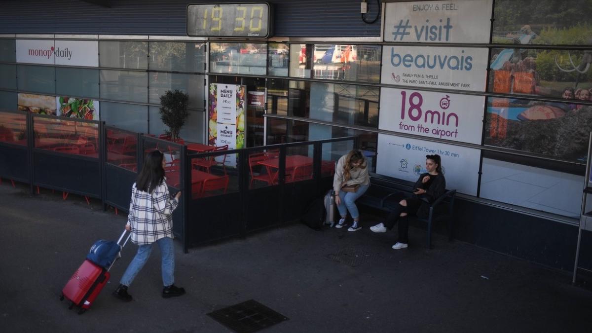 aeroport paris beauvais