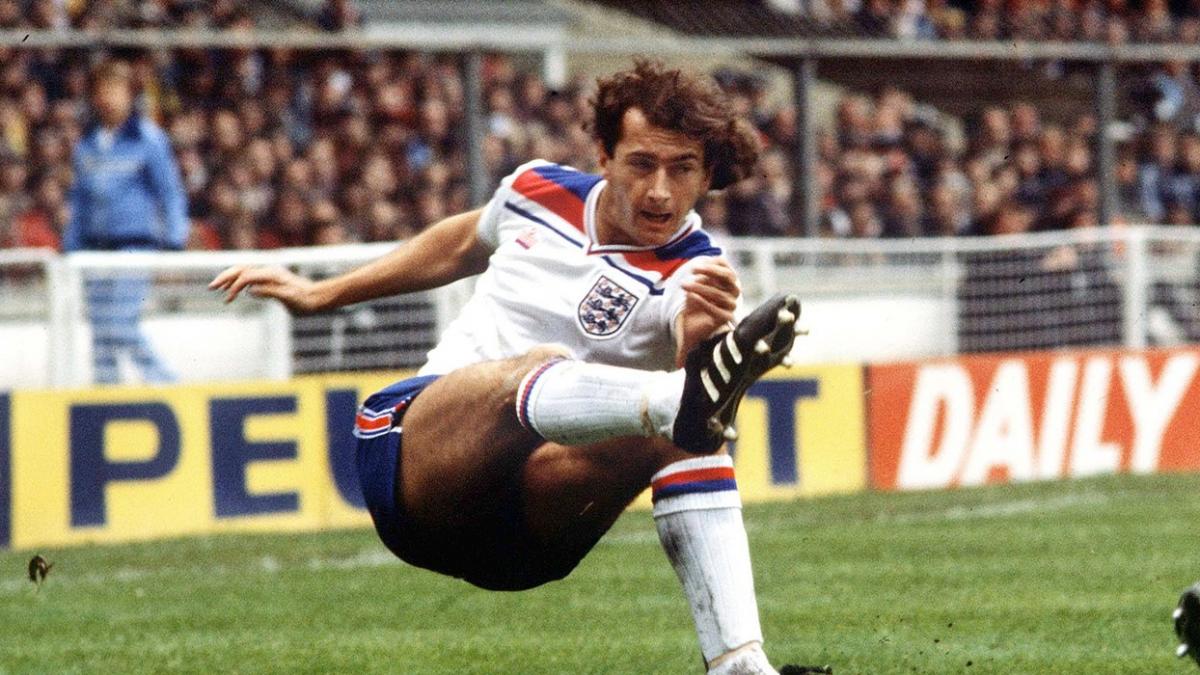 A murit Trevor Francis, o legendă a fotbalului internaţional