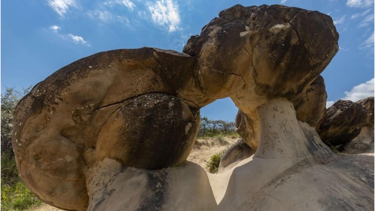 tinutul buzaului obiectiv turistic prabusire