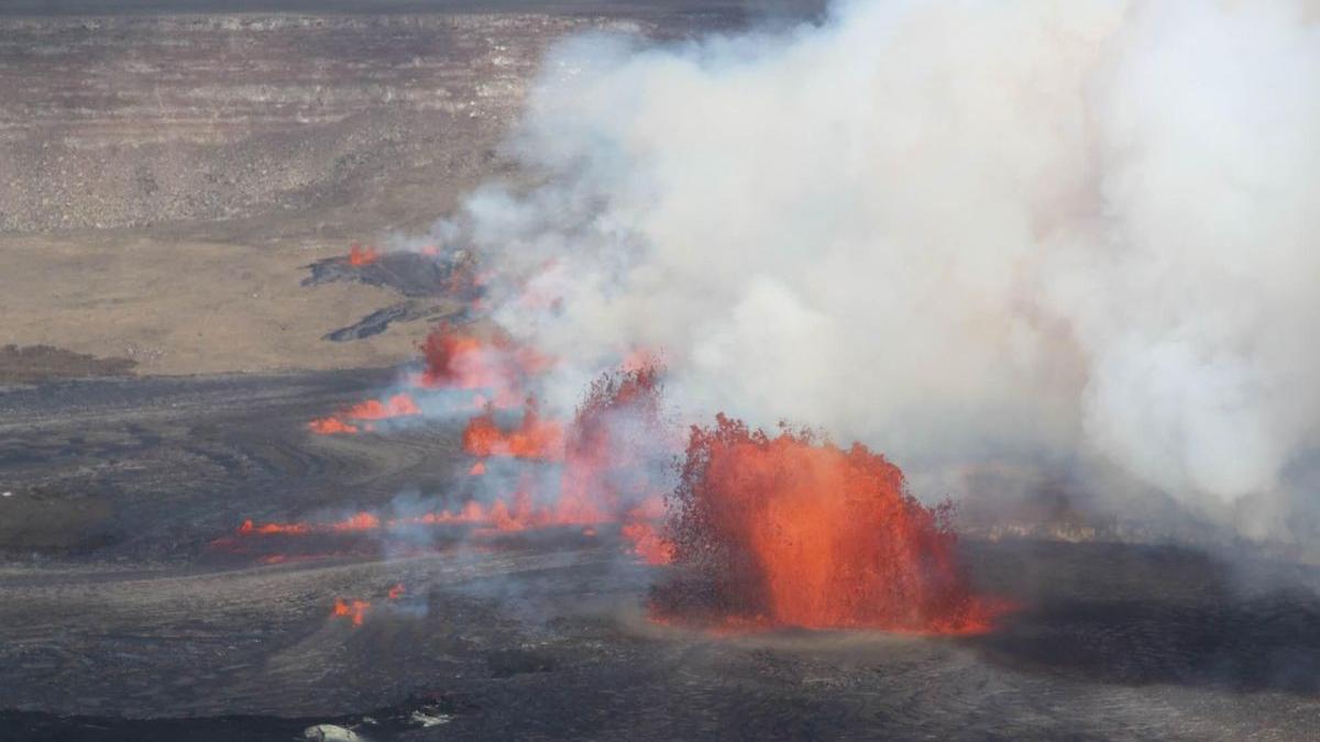 Kilauea Zuma Press 1