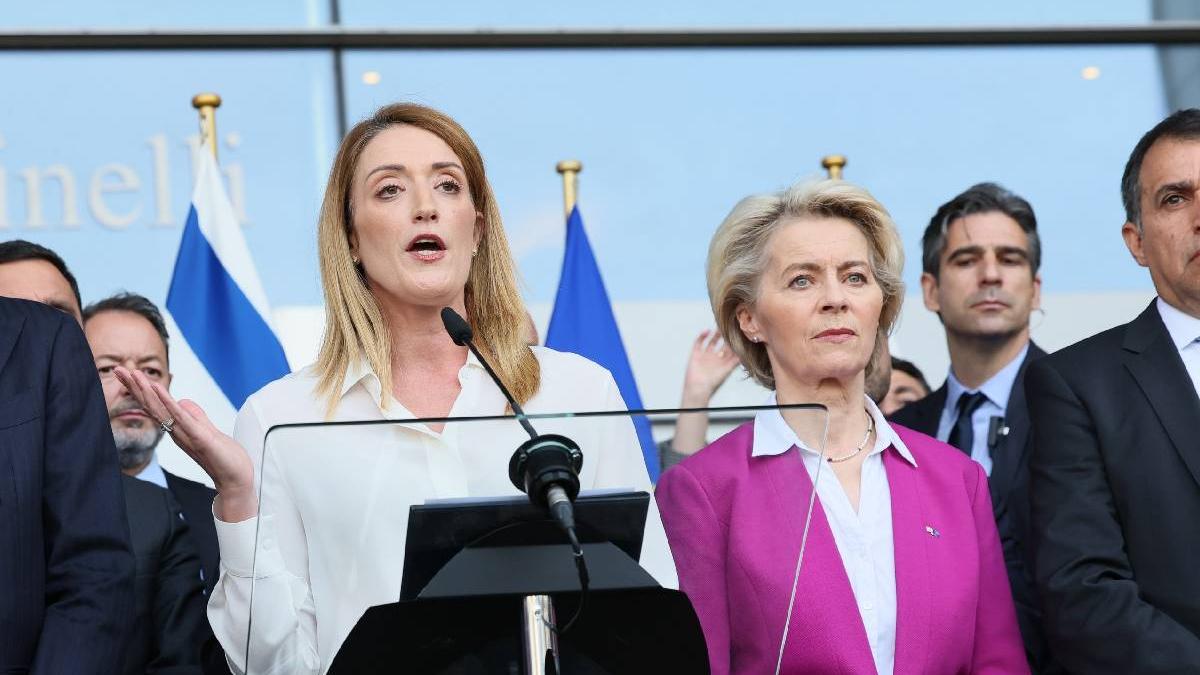 Roberta Metsola si Ursula von der Leyen