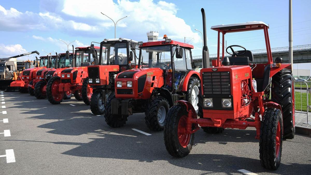 tractor hepta sputnik svetlana shevchenko