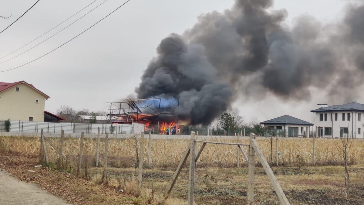 incendiu petresti focsani