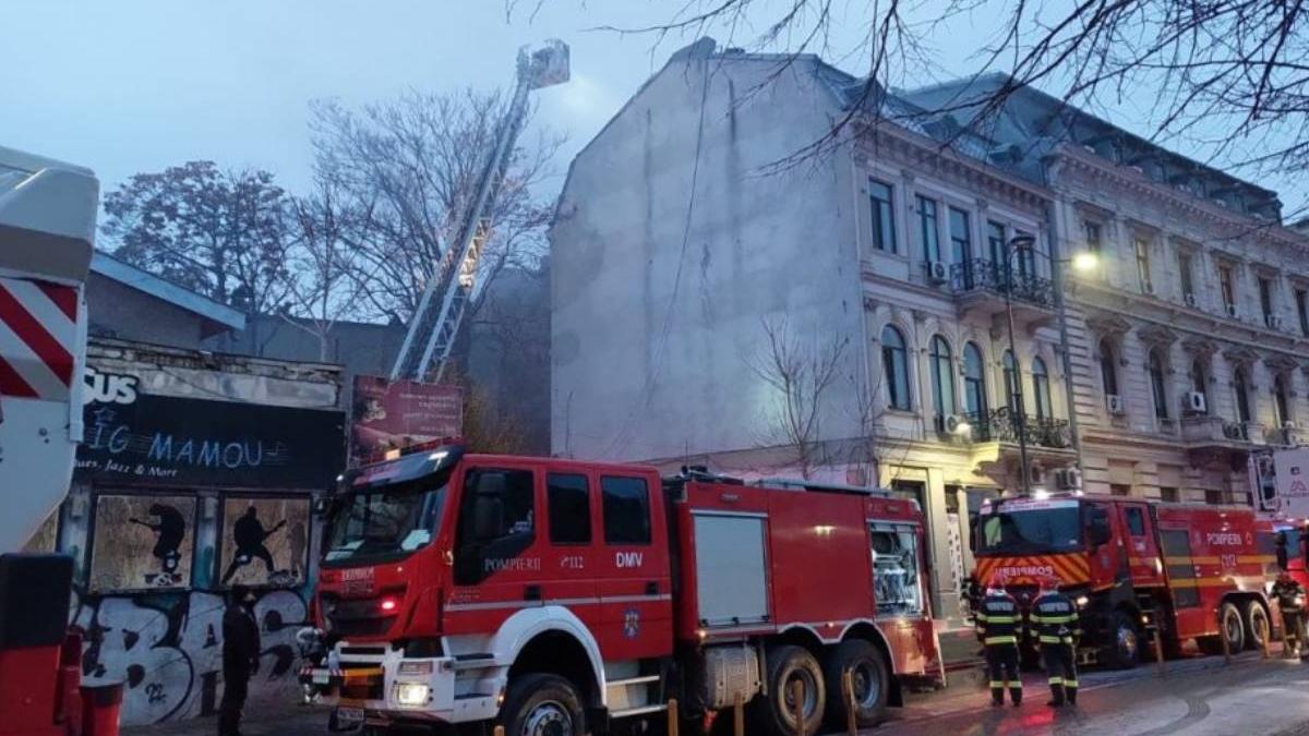 incendiu hotel bucuresti