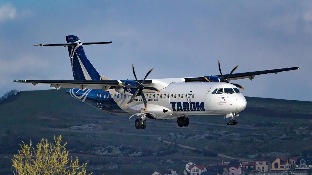 TAROM