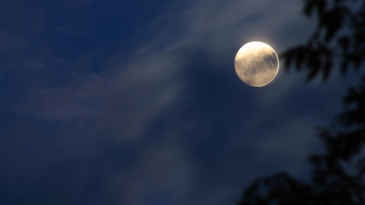 superluna albastra