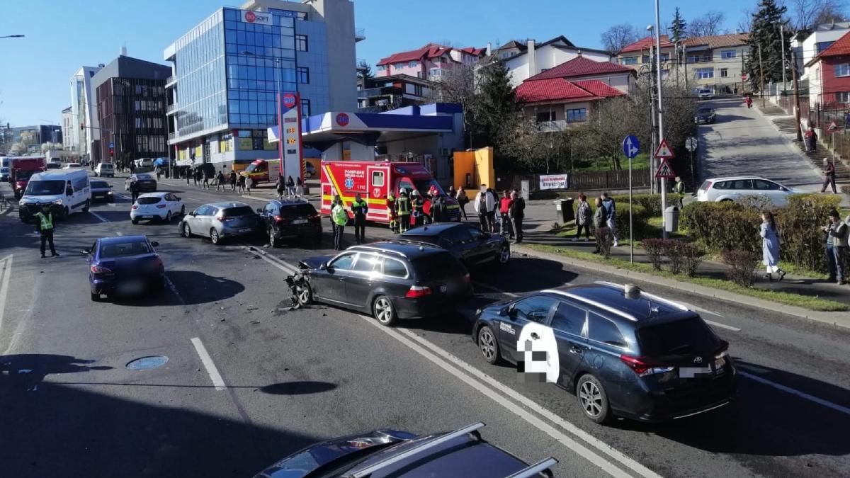 accident 5 masini cluj napoca 25 martie 2024