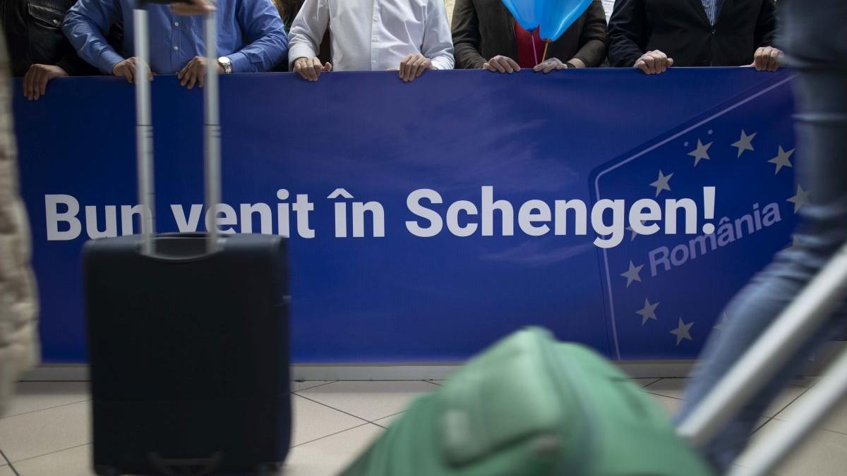 schengen Inquam Photos - Octav Ganea