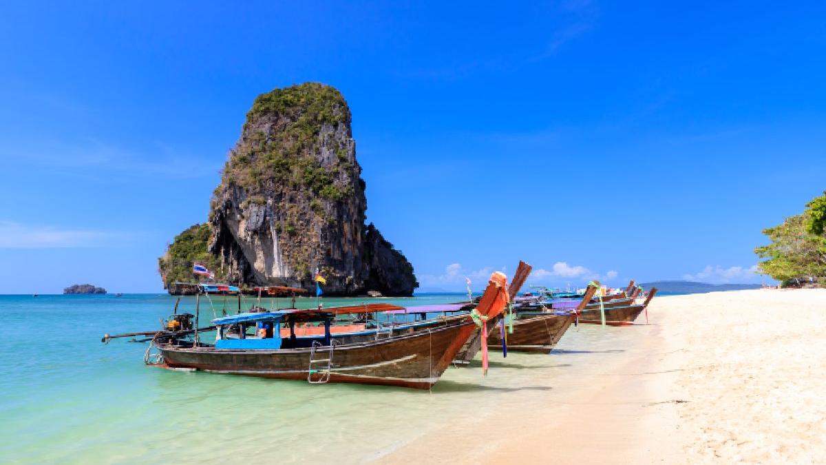 luna mai e perfecta pentru thailanda