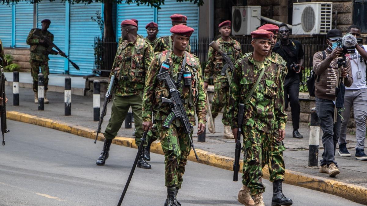 politie proteste strazi nairobi kenya