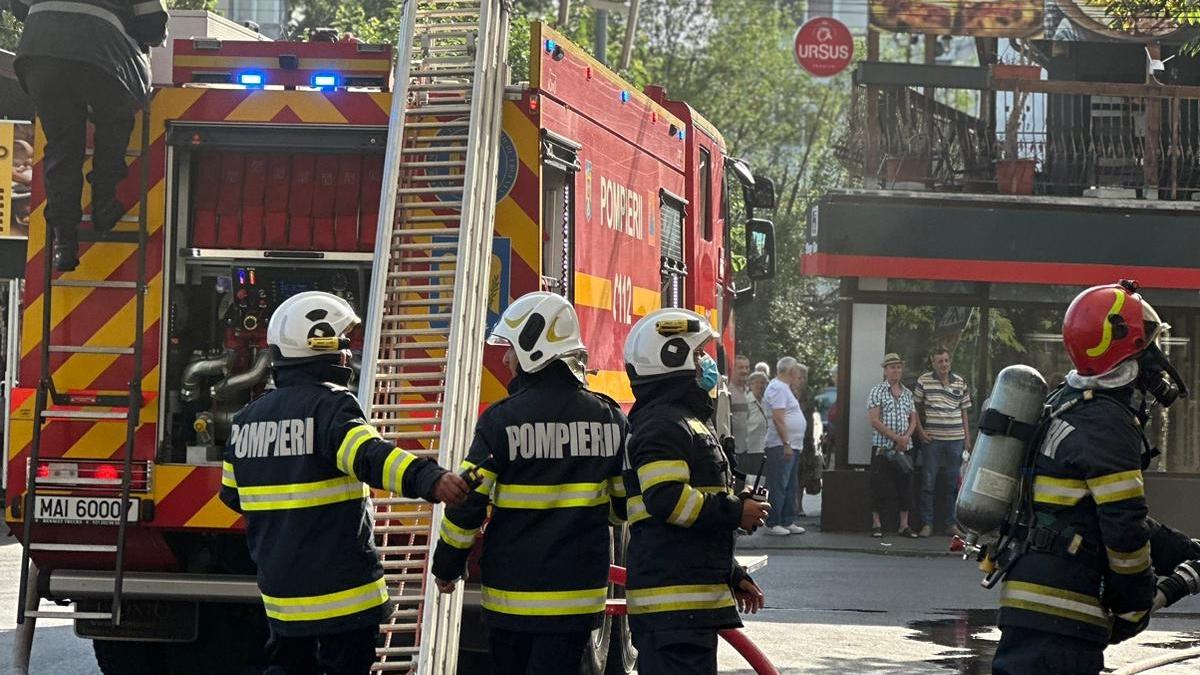 incendiu ploiesti magazine