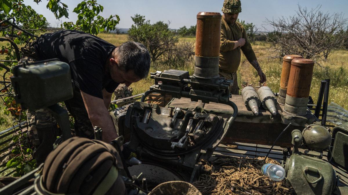 razboi ucraina militari front profimedia