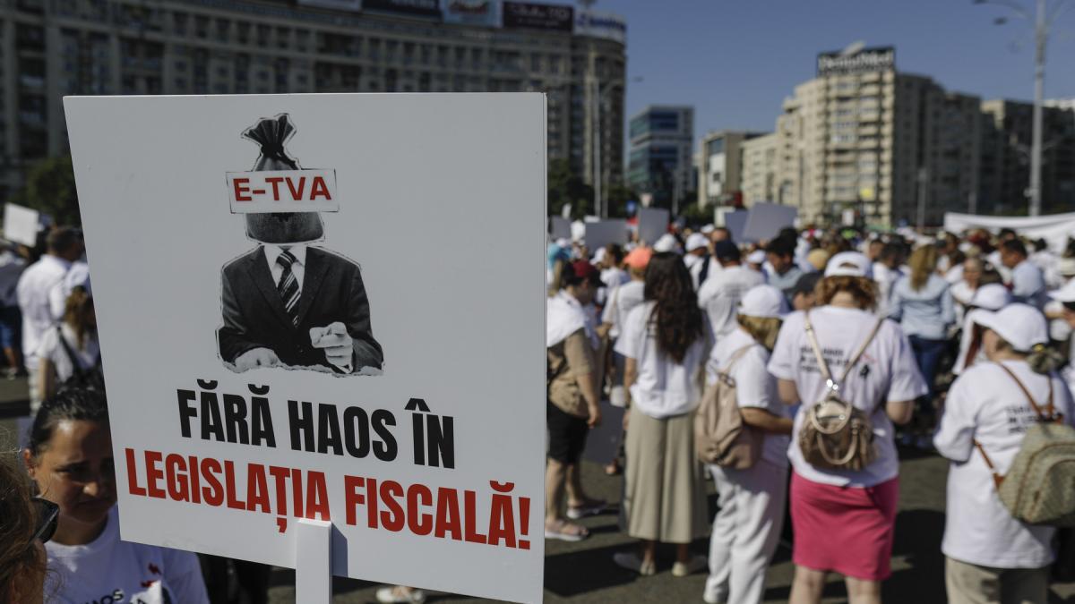 protest in piata victorie fata de taxe