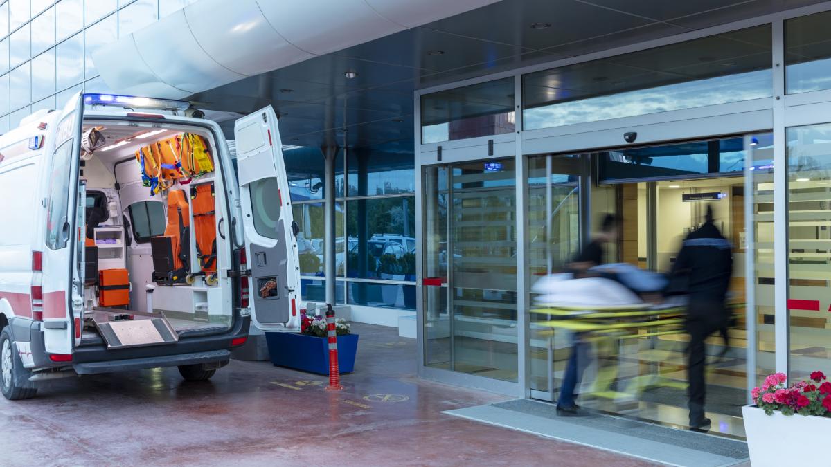 ambulanta salvare spital