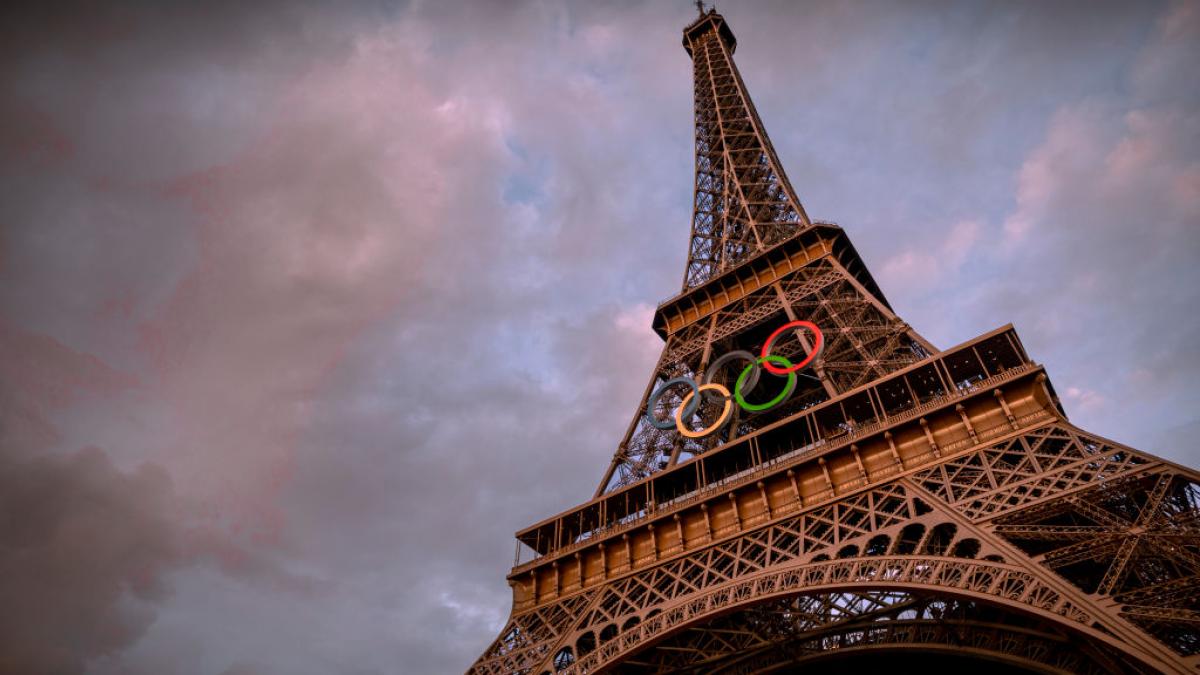 Pentru prima oară, parada nu va avea loc pe un stadion, ci în oraş. Cum arată delegația României la Paris