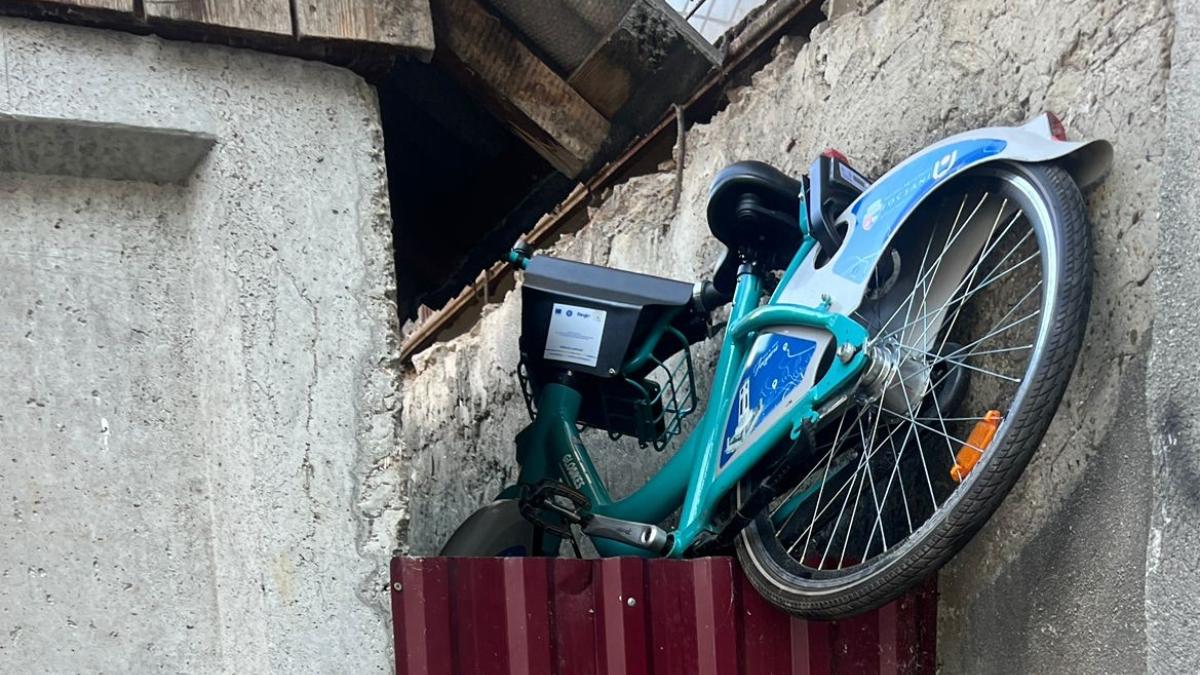 bicicleta vandalizata focsani