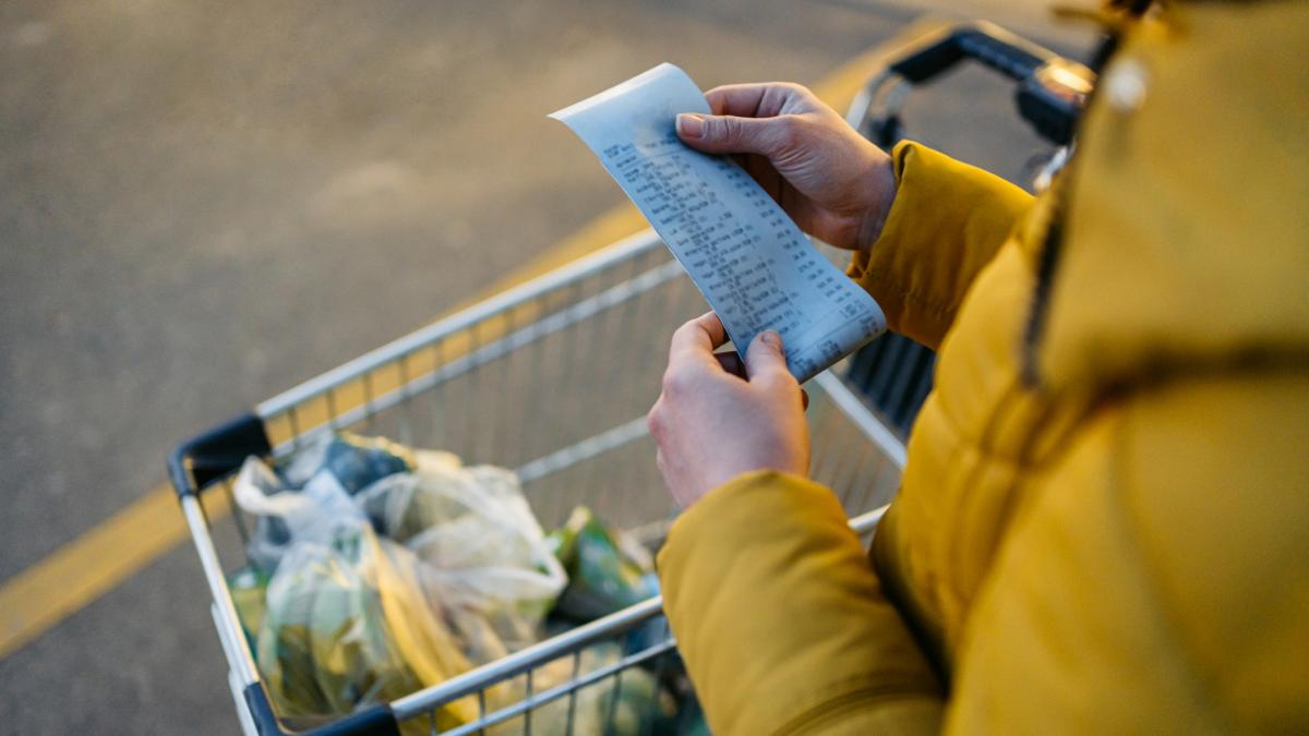 bon fiscal supermarket cumparaturi